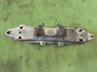 คานรองเกียร์ 41011AE010 41022AE120 SUBARU LANCASTER