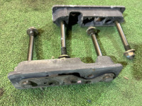 สเปเซอร์หน้า SUBARU LANCASTER OEM 20511AE000 20510AE030 BHE BH9 2003 EJ254 AT