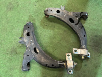 ปีกนกหน้า SUBARU LANCASTER OEM 20202AE000 20202AE010 BHE BH9 2003 EJ254 AT