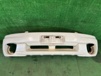 Front bumper WHITE PEARL 07C SUBARU LANCASTER OEM 57703AE230MQ BHE BH9 2001 WHITE PEARL 07C / 081