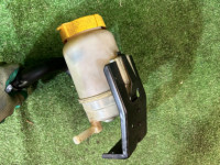 Depósito da direção assistida SUBARU LANCASTER OEM 34630AE030 BHE 2001 EZ30 AT