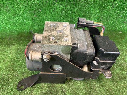 ABS模块 VDC SUBARU LANCASTER OEM 27539AE001 27536AE001 BHE BEE 2001 EZ30 AT