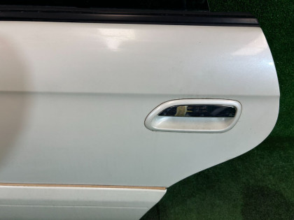 左リアドア цвет 07C SUBARU LANCASTER OEM 60400AE430 BHE BH9 2001 WHITE PEARL 07C / 081