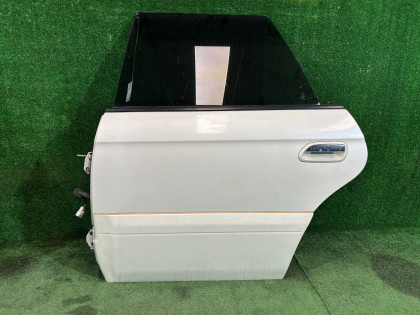 ประตูหลังซ้าย цвет 07C 60400AE430 SUBARU LANCASTER