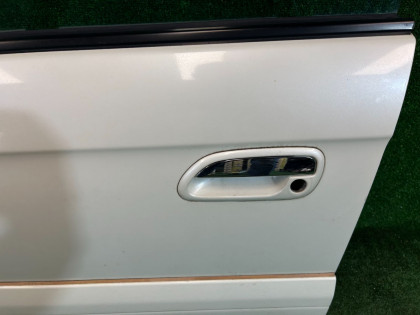 Left front door цвет 07C SUBARU LANCASTER OEM 60009AE050 BHE BH9 2001 WHITE PEARL 07C / 081