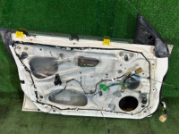 Left front door цвет 07C SUBARU LANCASTER OEM 60009AE050 BHE BH9 2001 WHITE PEARL 07C / 081
