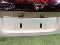 Дверь пятая цвет 07C SUBARU LANCASTER OEM 60800AE040, 63011AE010, 84251AE060 BHE BH9 BH5 2001 WHITE PEARL 07C / 081