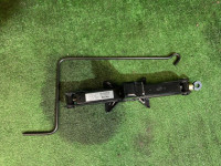 แม่แรง высокий SUBARU LANCASTER OEM 97030AC061 BHE 2001