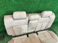 座椅总成 SUBARU LANCASTER OEM 64010AE700GE, 64010AE710GE, 64221AE130GE, 64231AE360GE BHE BH9 BH5 2001 WHITE PEARL 07C / 081