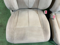 座椅总成 SUBARU LANCASTER OEM 64010AE700GE, 64010AE710GE, 64221AE130GE, 64231AE360GE BHE BH9 BH5 2001 WHITE PEARL 07C / 081