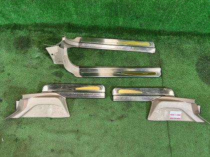 Frisos das embaladeiras тюнинг 94060AE000GE, 94060AE010GE, 94061AE000GE, 94061AE010GE SUBARU LANCASTER