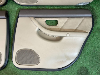 Painéis de porta SUBARU LANCASTER OEM 94210AE600AD, 94210AE610AD, 94220AE420AD, 94220AE430AD BHE BH9 BH5 2001 WHITE PEARL 07C / 081