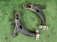Braços de suspensão dianteiros SUBARU LANCASTER OEM 20202AE000, 20202AE010, 20201FC100, 20201FC110 BHE BH9 2001 EZ30 AT