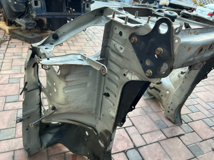 水箱框架 цвет 07C SUBARU LANCASTER OEM 53060AE001, 53020AE081, 53020AE091, 53040AE000, 53060AE051 BHE BH9 BH5 BE5 BE9 BEE 2001