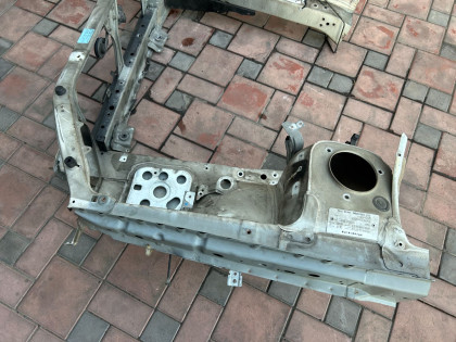 水箱框架 цвет 07C SUBARU LANCASTER OEM 53060AE001, 53020AE081, 53020AE091, 53040AE000, 53060AE051 BHE BH9 BH5 BE5 BE9 BEE 2001