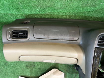 Dashboard в сборе SUBARU LANCASTER OEM 66045AE000DG 66180AE000 BHE BH9 2001 WHITE PEARL 07C / 081