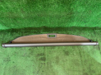 トノカバー SUBARU LANCASTER OEM 65550AE002DG BHE BH9 BH5 2001 WHITE PEARL 07C / 081