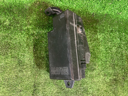 保险丝盒 SUBARU LEGACY OEM 82231AE050 BH5 2002 EJ206 AT