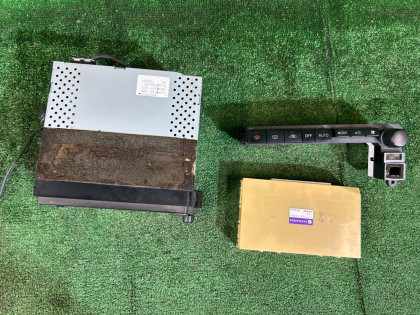 エアコンコントロールユニット SUBARU LANCASTER OEM 86271AE090 BHE BH9 BH5 2001 EZ30 AT