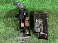 Caixa de fusíveis SUBARU LANCASTER OEM 82231AE060 BHE 2001 EZ30 AT