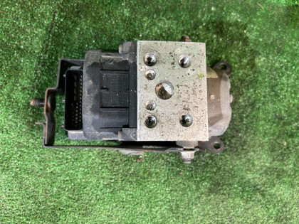 ABSユニット SUBARU LANCASTER OEM 27539AE060 BHE BEE 2001 EZ30 AT