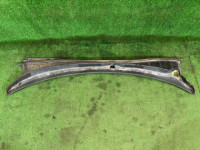 แผงคาวล์ใต้กระจกหน้า SUBARU LANCASTER OEM 91411AE000 BH9 2001