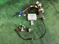 สวิตช์กุญแจสตาร์ท Комплект замков 57491AE740 SUBARU LANCASTER