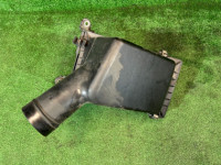 Корпус воздушного фильтра под СВАП SUBARU LANCASTER OEM 46052AE000 46051AE000 BHE BEE 2001 EZ30 AT