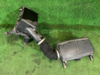 กล่องกรองอากาศ под СВАП 46052AE000 46051AE000 SUBARU LANCASTER