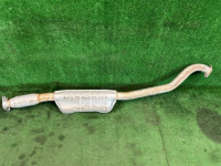 Centre exhaust section SUBARU LANCASTER OEM 44200AE080 BHE BEE 2001 EZ30 AT