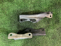 Петли капота SUBARU LANCASTER OEM 57260AE020 57260AE030 BHE 2001 BLUE / GREY 1U3