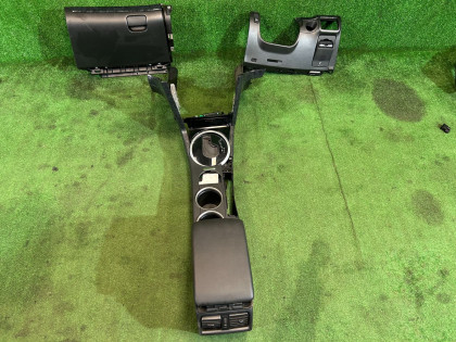 Glovebox and armrest свап 92114AG120JC 66120AG101JC 35170AG000 SUBARU LEGACY