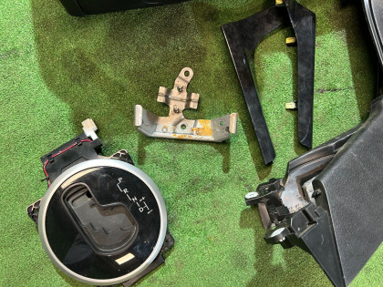 Guantera y reposabrazos свап SUBARU LEGACY OEM 92114AG120JC 66120AG101JC 35170AG000 BP5 2007 SILVER C6Z