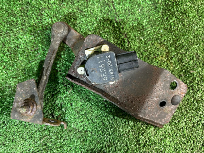 Sensor trasero de nivelación de faros 84031AG000 SUBARU LEGACY