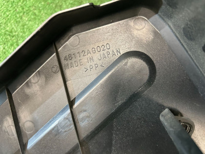 バッテリーカバー SUBARU LEGACY OEM 46112AG020 BP5 2007 EJ20X AT
