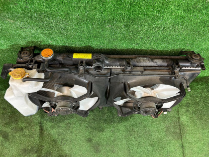 Радиатор двигателя SUBARU LEGACY OEM 45119AG070 BP5 2007 EJ20X AT