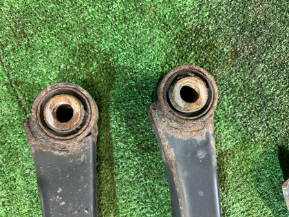 后摆臂 верх алюминий SUBARU LEGACY OEM 20250AE030 20250AE050 20250AE010 20250AE000 BP5 2007 EJ20X AT