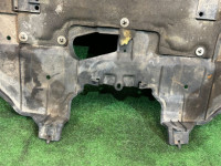 แผ่นกันใต้เครื่อง SUBARU LEGACY OEM 56410AG004 BP5 2008 SILVER C6Z