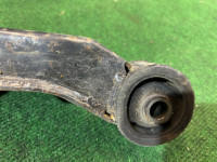 デフマウント SUBARU LEGACY OEM 41310AE002 BE9 2001 EJ254