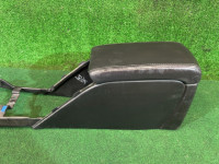 Porta-luvas e apoio de braço кожа SUBARU LEGACY OEM 92111AE010ML BHE BH9 BH5 BE5 BE9 BEE 2001 SILVER 01G