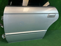 左リアドア SUBARU LEGACY OEM 60400AE410 BE9 BE5 BEE 2001 SILVER 01G
