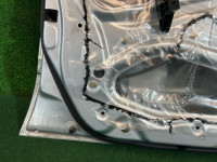 Дверь передняя левая SUBARU LEGACY OEM 60009AE010 BHE BH9 BH5 BE5 BE9 BEE 2001 SILVER 01G
