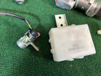 キーシリンダーセット SUBARU LEGACY OEM 57491AE622 BE5 BE9 BEE 2001 SILVER 01G