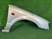Guarda-lamas dianteiro direito SUBARU LEGACY OEM 57120AE001 BHE BH9 BH5 BE5 BE9 BEE 2001 SILVER 01G