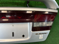 Portón del maletero SUBARU LEGACY OEM 57501AE050, 96062AE000WG, 84251AE03A BE9 BE5 BEE 2001 SILVER 01G