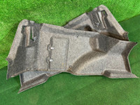 Tapizado del maletero SUBARU LEGACY OEM 94514AE022, 94511AE030, 94511AE040, 94511AE050 BE5 BE9 BEE 2001 SILVER 01G