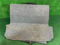 Tapizado del maletero SUBARU LEGACY OEM 94514AE022, 94511AE030, 94511AE040, 94511AE050 BE5 BE9 BEE 2001 SILVER 01G
