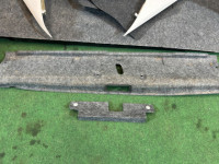 Tapizado del maletero SUBARU LEGACY OEM 94514AE022, 94511AE030, 94511AE040, 94511AE050 BE5 BE9 BEE 2001 SILVER 01G