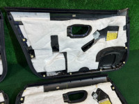 Обшивка дверей синие SUBARU LEGACY OEM 94211AE120ML, 94211AE130ML, 94220AE700ML 94220AE710ML BHE BH9 BH5 BE5 BE9 BEE 2001 SILVER 01G