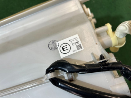 ヒーターユニット SUBARU LEGACY OEM 72110AE000 BE9 BH9 BH5 BE5 BHE BEE 2001 EJ254